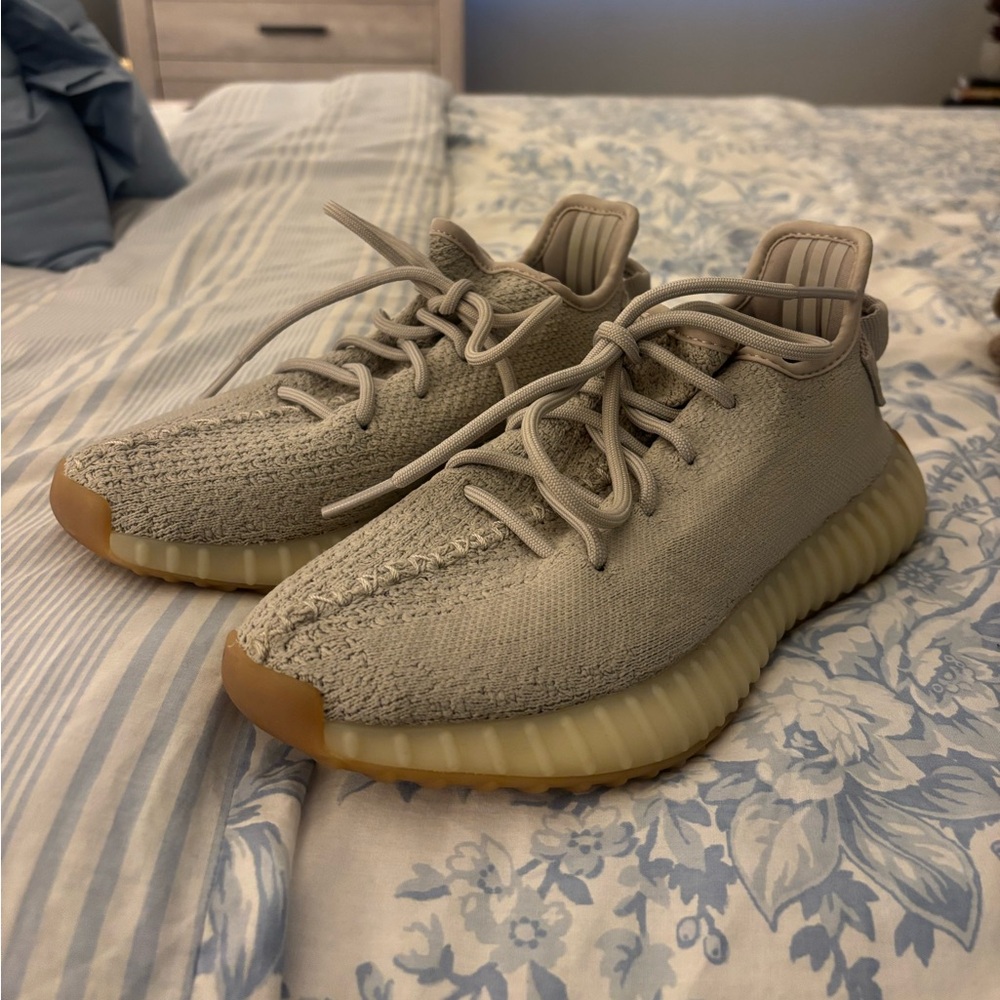 Adidas YEEZY Boost 350 - Size 5.5 Womens